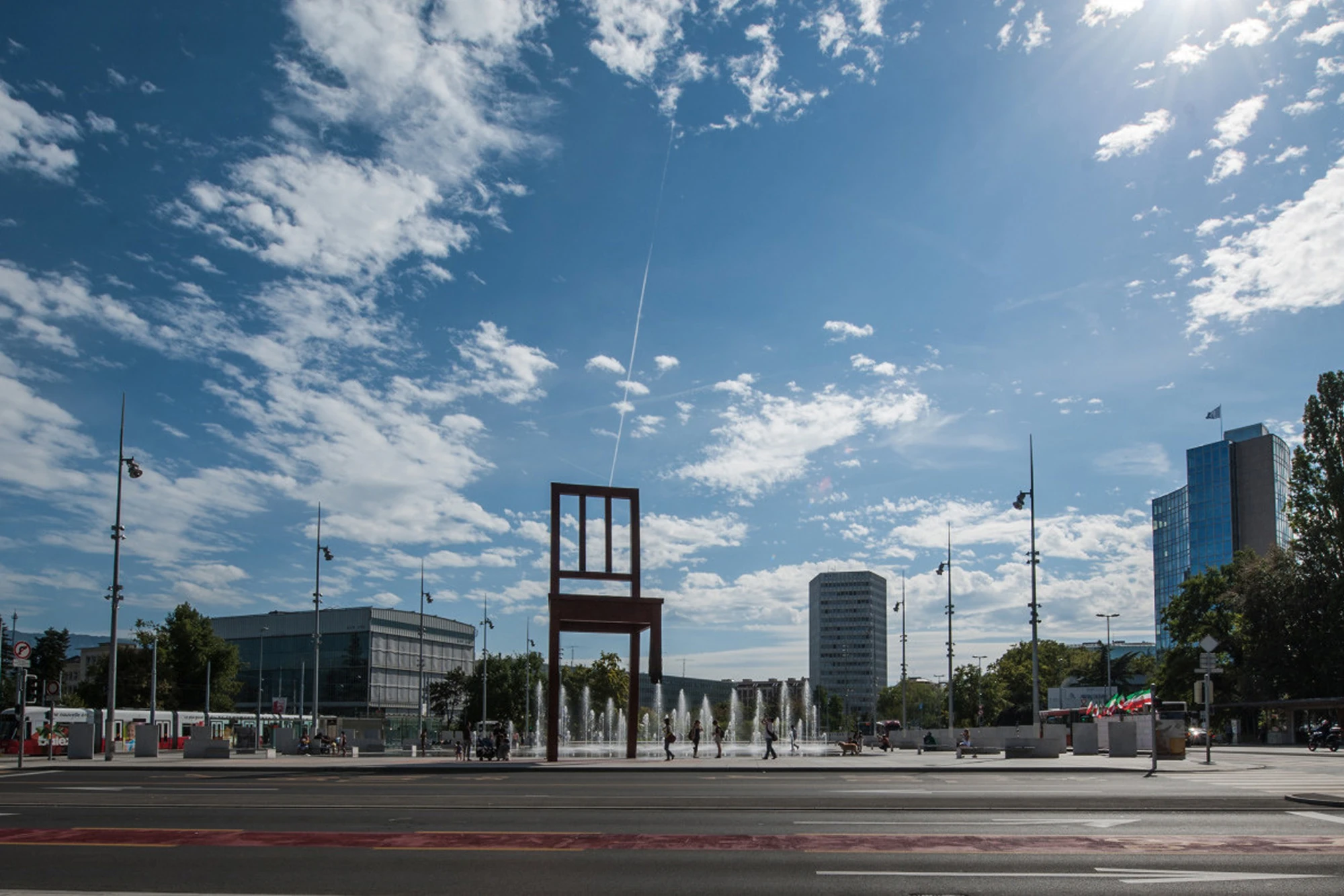 Mỹ - Iran nối lại đàm phán hạt nhân tại Geneva giữa nguy cơ leo thang quân sự