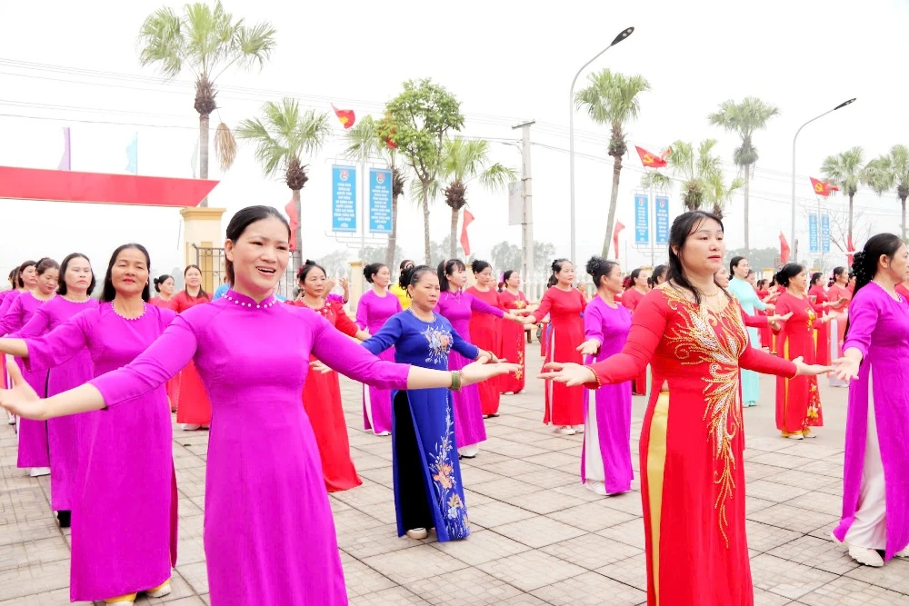 Nhiều hoạt động sôi nổi kỷ niệm ngày Quốc tế phụ nữ 8/3 tại xã Quảng Ninh