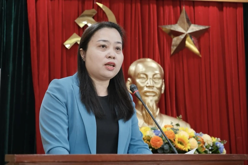 Ứng cử viên đại biểu HĐND tỉnh tiếp xúc cử tri thuộc đơn vị bầu cử số 6