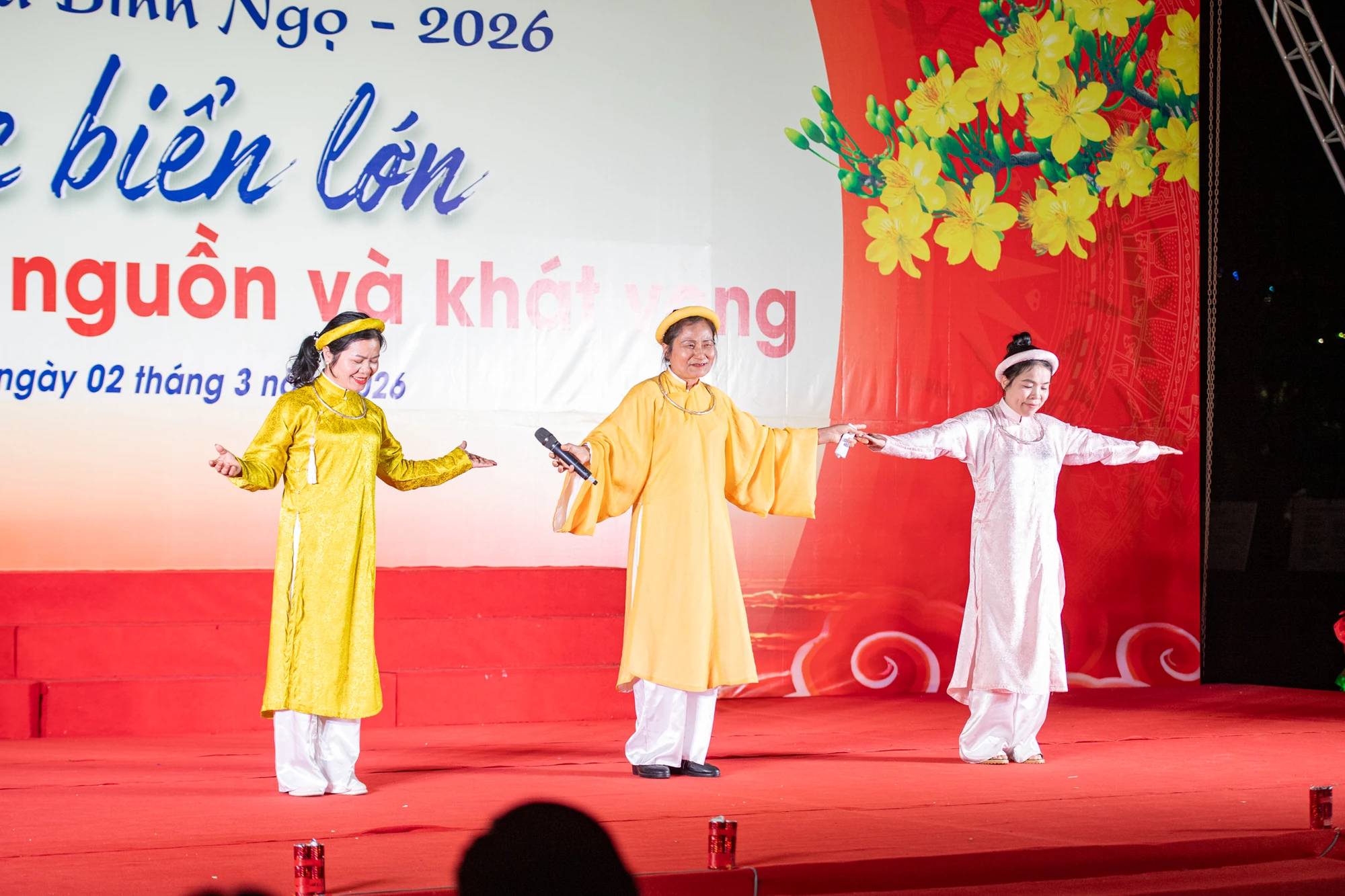 Ngày thơ Việt Nam lần thứ 24 tại Thanh Hóa: “Trước biển lớn. Xứ Thanh - Cội nguồn và khát vọng”