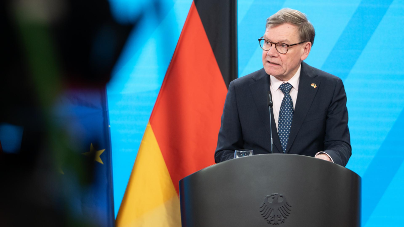 Anh bác chỉ trích của ông Trump về việc không tham gia chiến dịch của Mỹ và Israel nhằm vào Iran