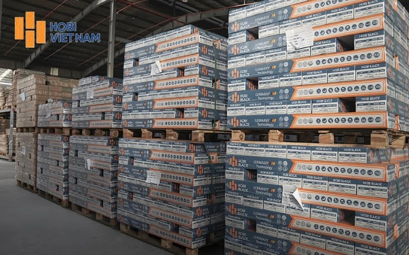 Nhà máy sản xuất sàn gỗ Hobi Việt Nam: Công nghệ hiện đại, đạt chuẩn quốc tế