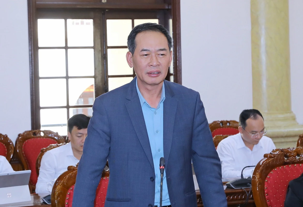 Rà soát quy hoạch các dự án xử lý rác thải, không để rác tồn đọng trong khu dân cư