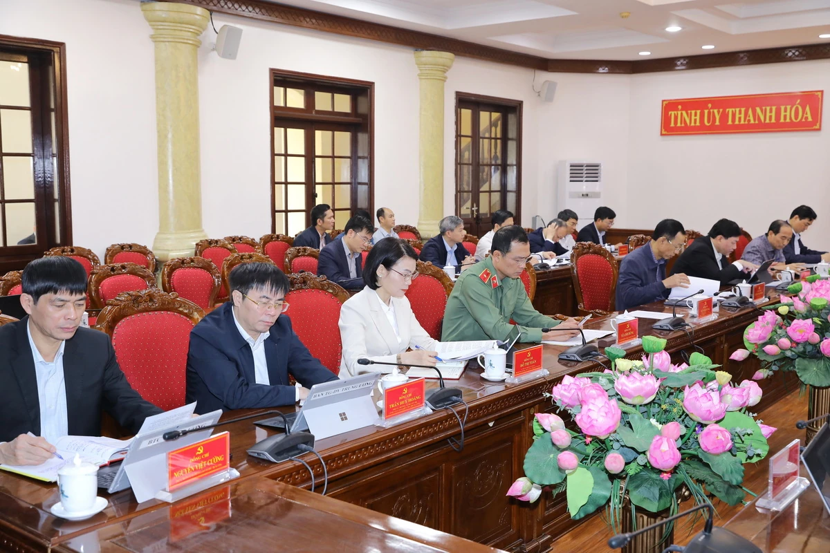 Rà soát quy hoạch các dự án xử lý rác thải, không để rác tồn đọng trong khu dân cư