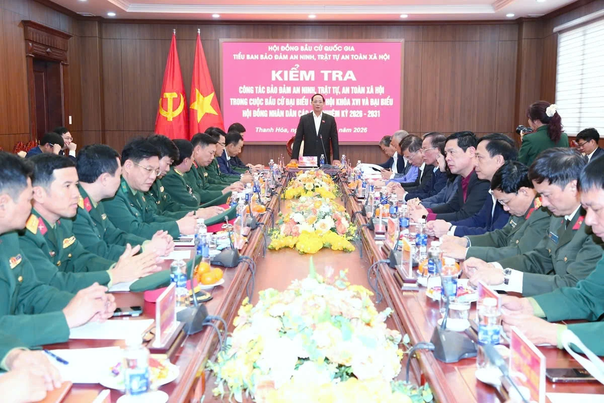 Phó Chủ tịch Quốc hội Trần Quang Phương kiểm tra, giám sát công tác chuẩn bị bầu cử tại tỉnh Thanh Hóa