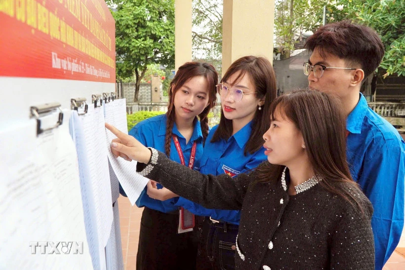 Bầu cử Quốc hội và HĐND: Góp sức chuyển hướng những cơn gió ngược