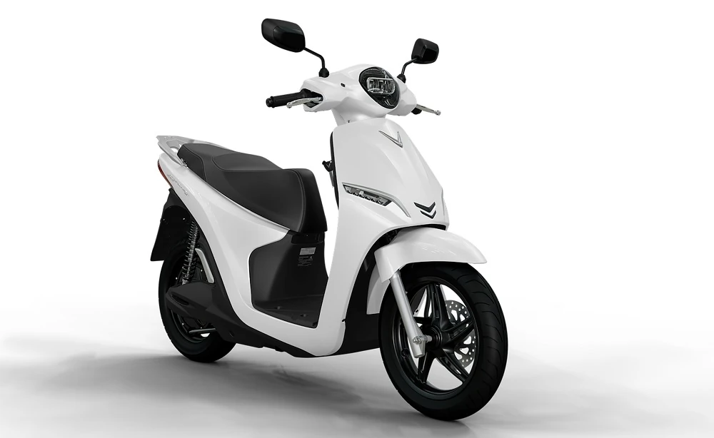 Giá xăng liên tục tăng, tài xế công nghệ chọn xe đổi pin VinFast Feliz II để tối ưu chi phí trước 15/3