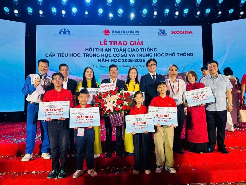 Giáo viên, học sinh Thanh Hóa “thắng lớn” tại hội thi an toàn giao thông