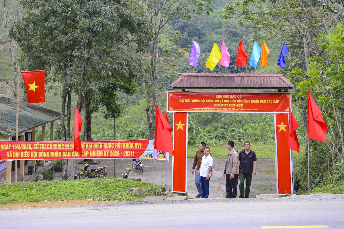 Quân và dân khu vực biên giới xứ Thanh sẵn sàng cho ngày hội bầu cử