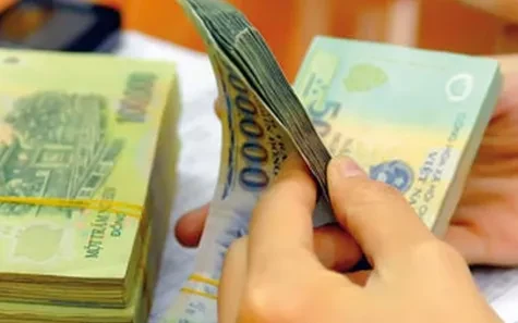 Lương cơ sở dự kiến tăng 8% từ 1/7, những khoản nào sẽ được điều chỉnh theo?