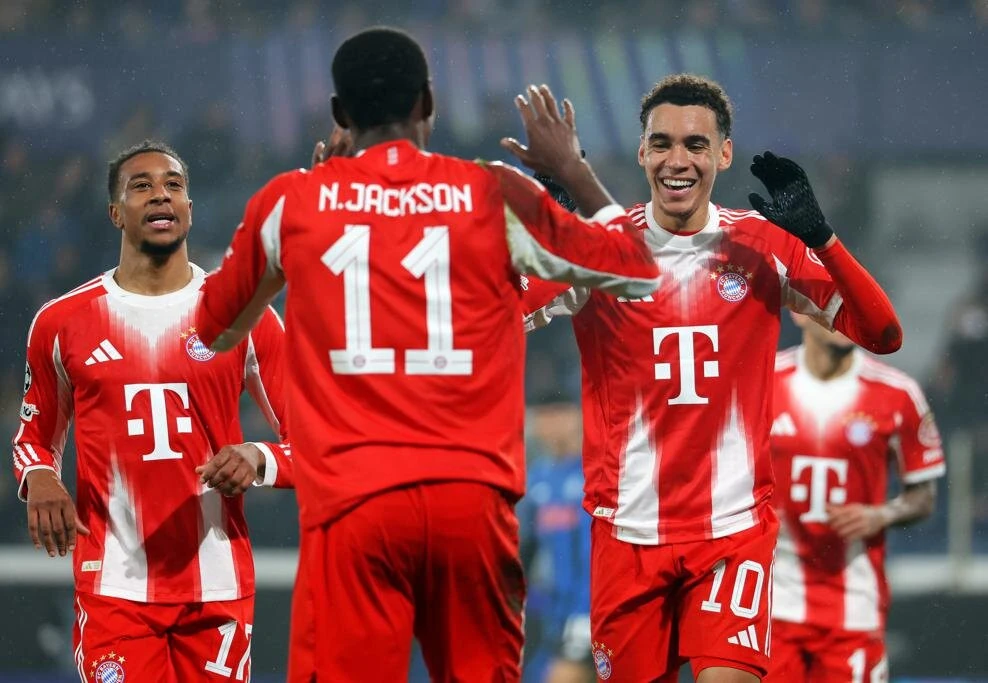 Đoàn Văn Hậu trở lại đội tuyển Việt Nam; Liverpool, Tottenham thảm bại tại Cúp C1