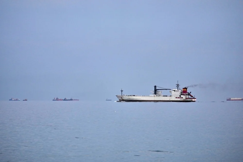 Iran sẽ cho phép tàu chở dầu đi qua eo biển Hormuz nếu giao dịch bằng đồng nhân dân tệ