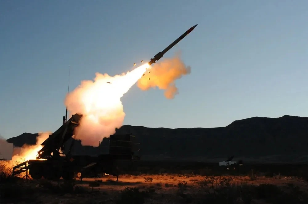 Ukraine tiếp nhận tên lửa Patriot từ Đức