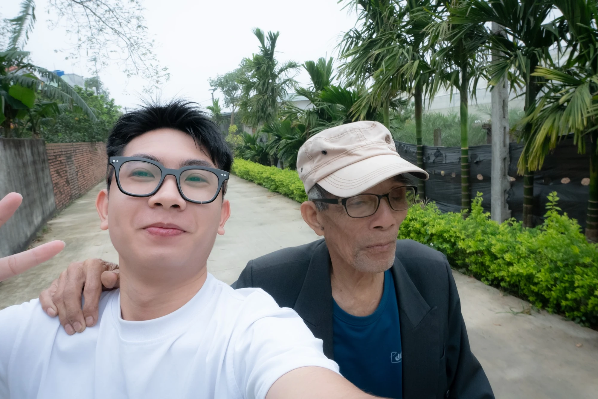 Nguyễn Văn Long – chàng sinh viên Y khoa sinh đúng vào Ngày Thầy thuốc Việt Nam và khát vọng mang tri thức y học đến cộng đồng