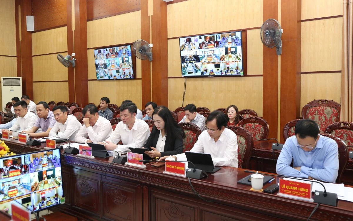 Tập trung đẩy nhanh tiến độ giải phóng mặt bằng và giải ngân vốn đầu tư công năm 2026