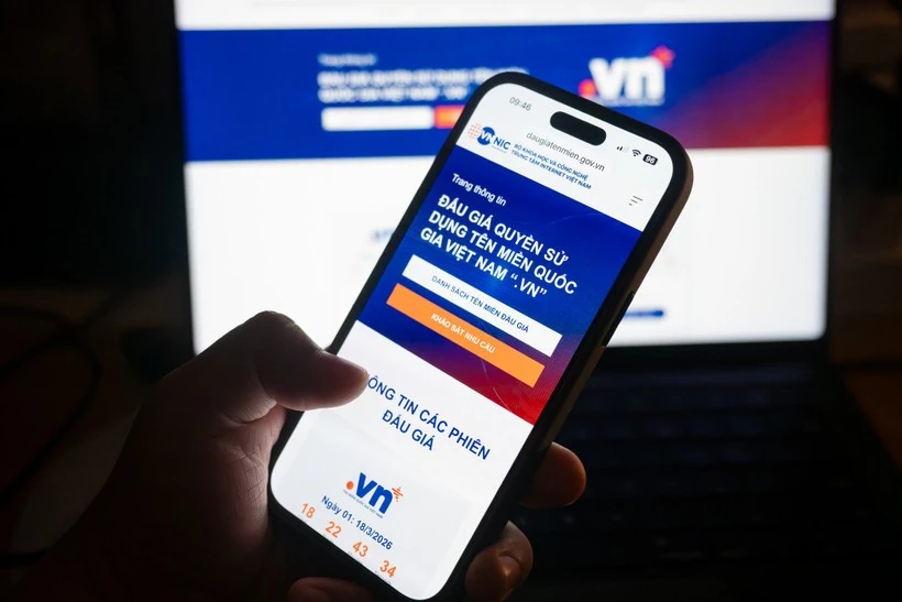 Một tên miền cấp 2 có 2 ký tự dưới .vn được đấu giá lên tới 217 triệu đồng