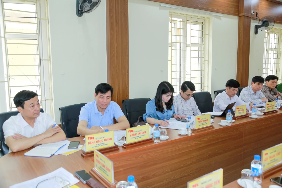 Nêu cao tinh thần đoàn kết, thống nhất thực hiện nhiệm vụ chính trị của địa phương