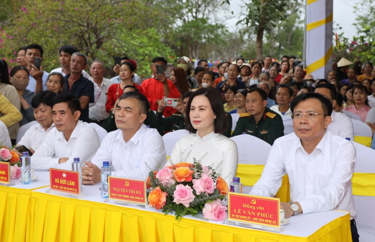 Xã Hoằng Tiến tổ chức Lễ hội kỳ phúc Đền thờ Tô Hiến Thành