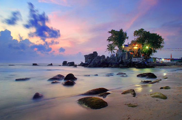 Khám phá vẻ đẹp ba miền cùng Đất Việt Tour qua các hành trình đặc sắc