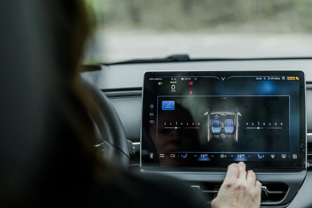 Xu hướng chọn xe của gia đình Việt thời bão giá xăng: Đủ tiện nghi nhưng phải “dễ nuôi”