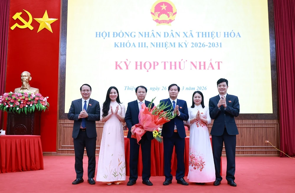 Kỳ họp thứ nhất HĐND xã Thiệu Hóa khóa III, nhiệm kỳ 2026 - 2031