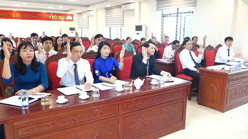 HĐND xã Vĩnh Lộc tổ chức Kỳ họp thứ nhất, khóa II, nhiệm kỳ 2026-2031