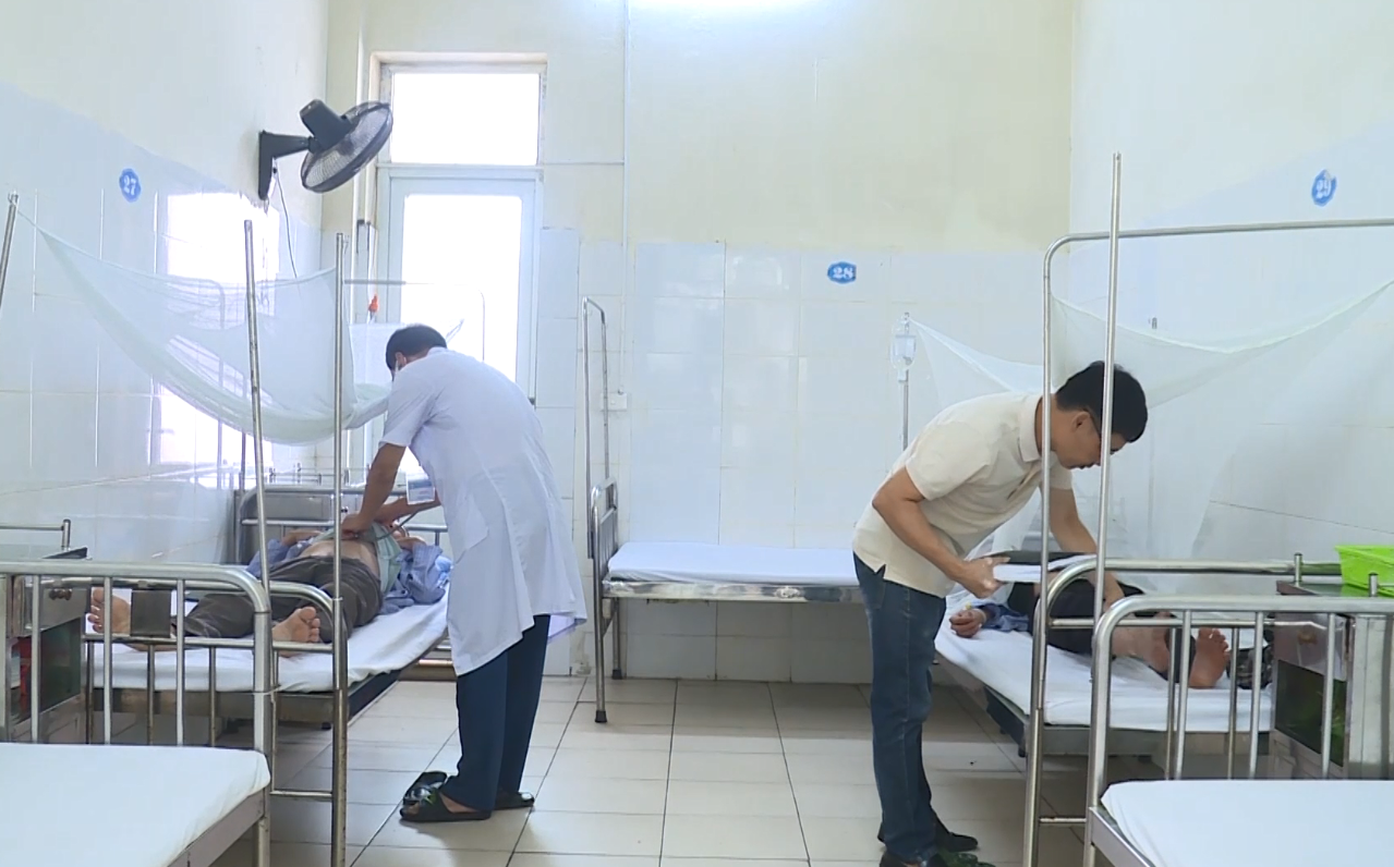 Cảnh báo nguy cơ sốt xuất huyết vào mùa sớm