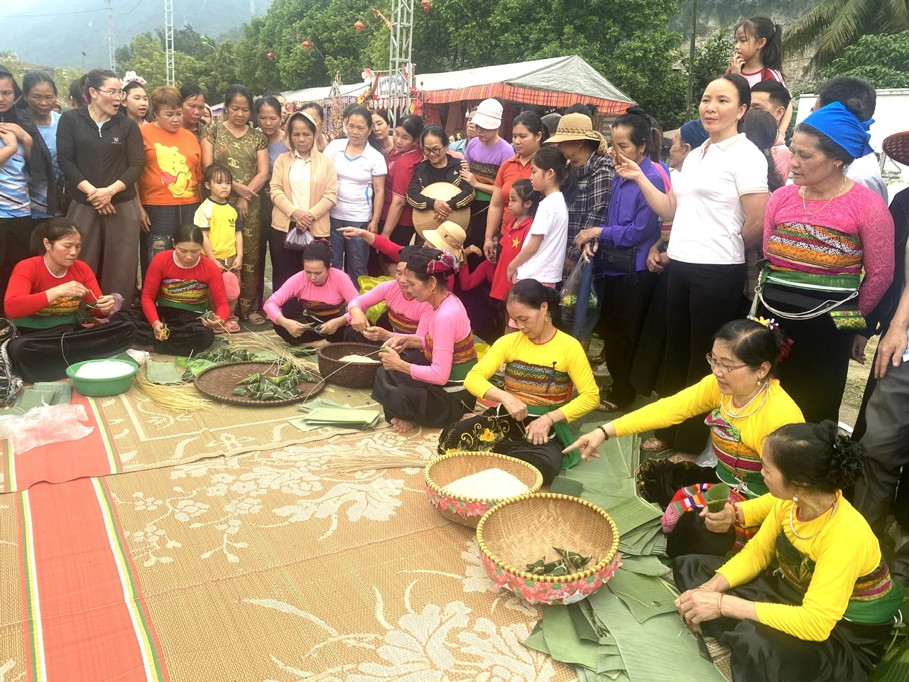 Khai mạc Lễ hội Mường Ca Da - Tôn vinh văn hóa dân tộc Thái