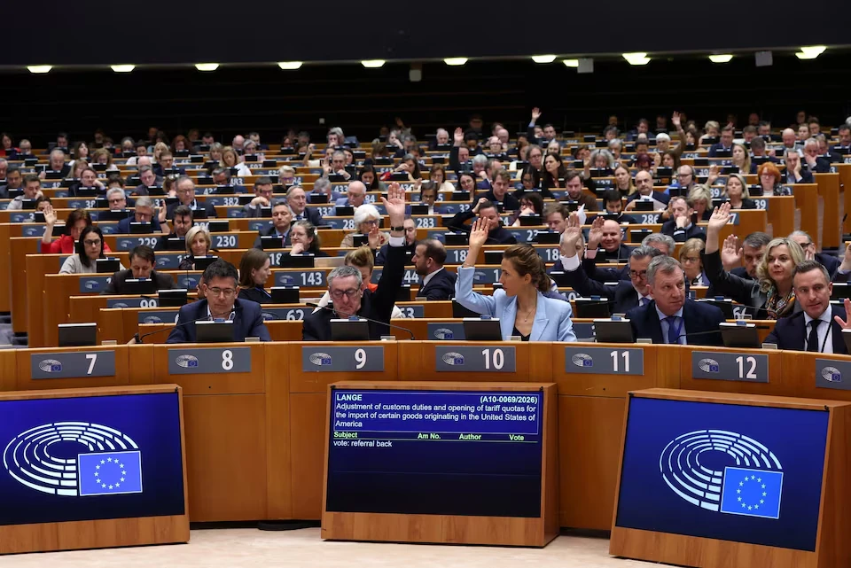 EU “gật đầu có điều kiện” với thỏa thuận thương mại Mỹ: Hợp tác trong hoài nghi và những “lằn ranh đỏ” mới