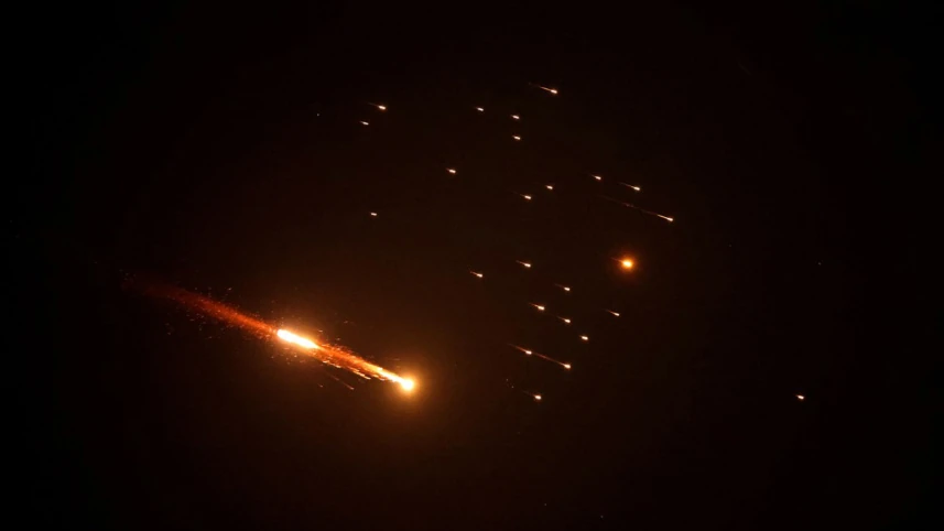 Sau một tháng xung đột Iran, Tổng thống Trump đối mặt lựa chọn khó khăn