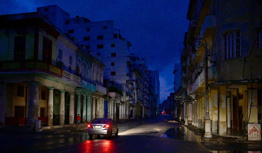 Cuba bắt đầu khôi phục điện sau sự cố sập lưới điện toàn quốc