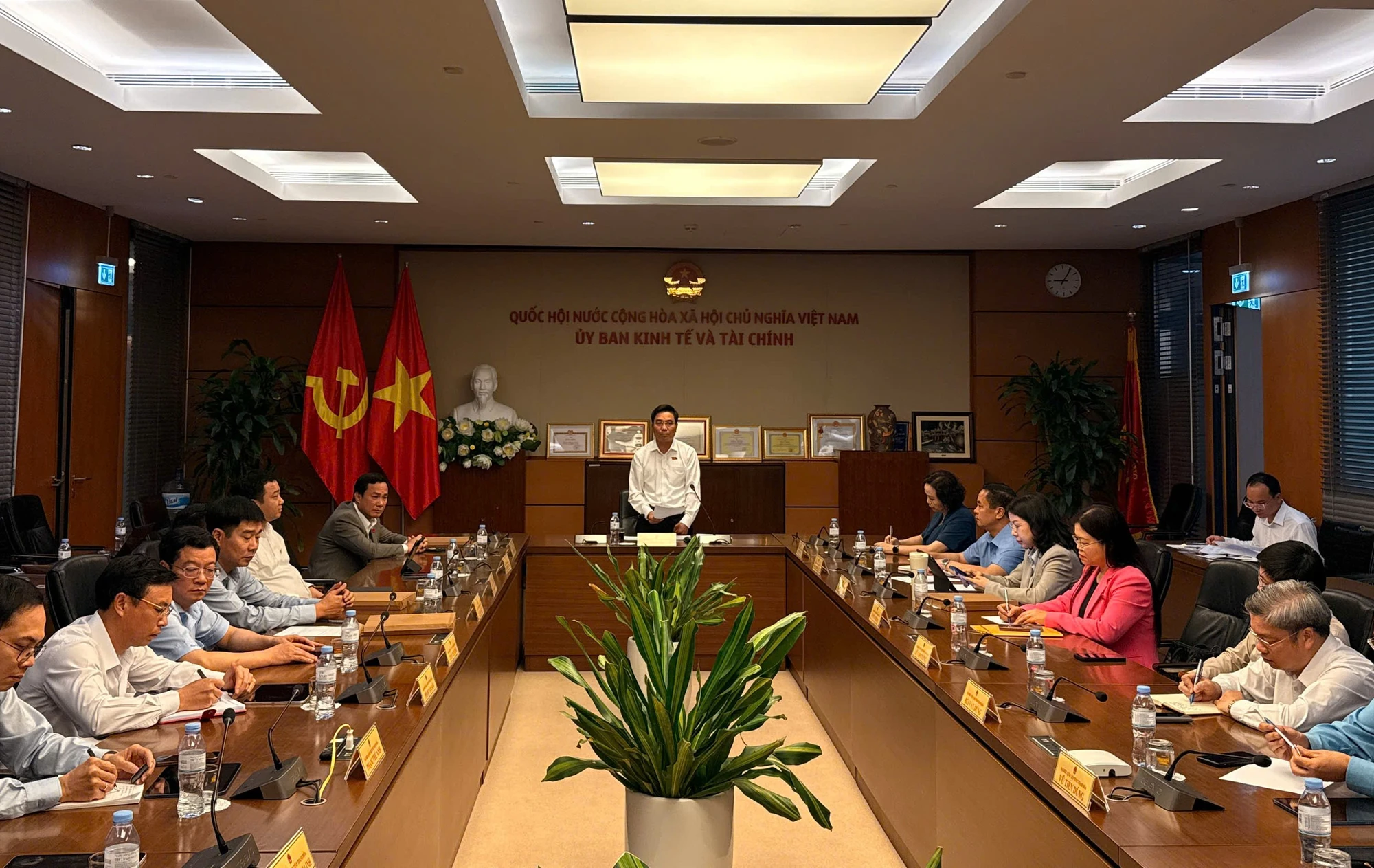 Đồng chí Lương Thị Hoa được bầu giữ chức vụ Phó Trưởng đoàn ĐBQH tỉnh Thanh Hóa khóa XVI