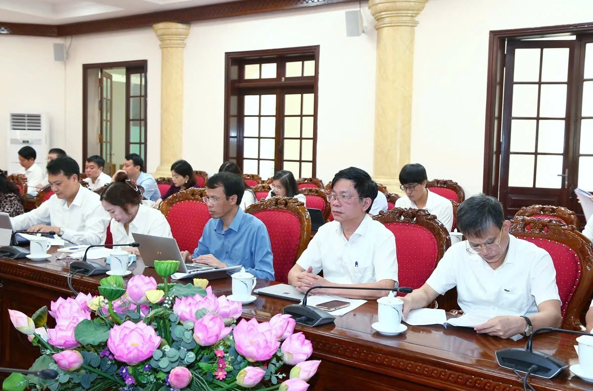 Tích cực lan tỏa những hình ảnh đẹp, “Lấy cái đẹp dẹp cái xấu”, “Lấy cái tích cực đẩy lùi tiêu cực”