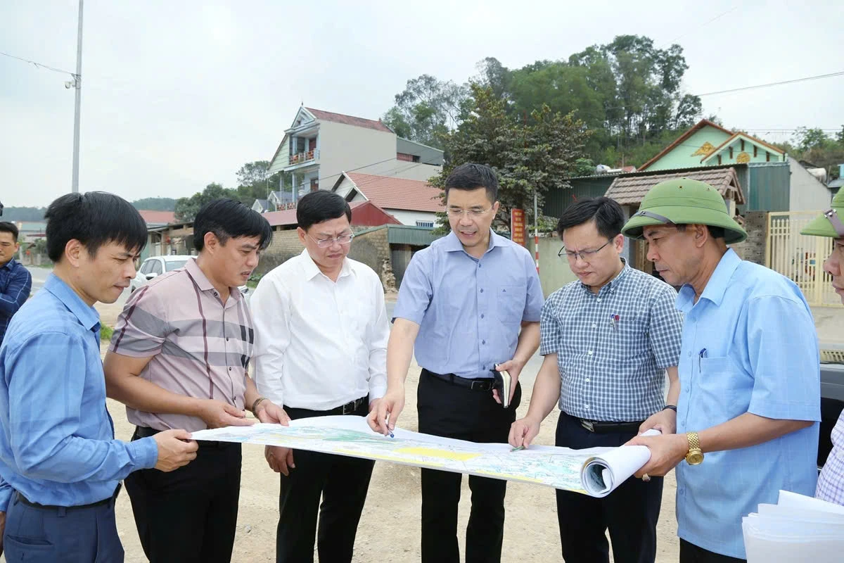 Nghiên cứu hướng tuyến mới của dự án giao thông kết nối Quốc lộ 1 - đường Hồ Chí Minh