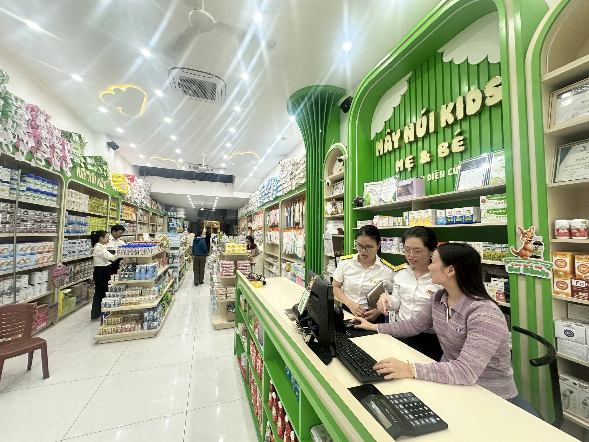 Đồng hành cùng hộ kinh doanh kê khai thuế