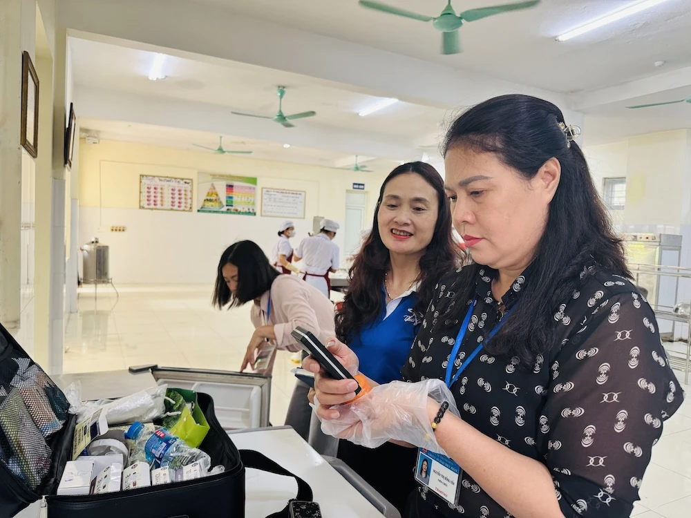 Thành lập 2 đoàn kiểm tra an toàn thực phẩm bếp ăn tập thể trường học