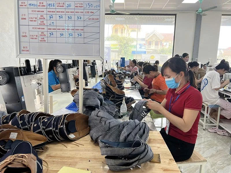 Những khoảng trống trong bảo vệ quyền lợi người lao động