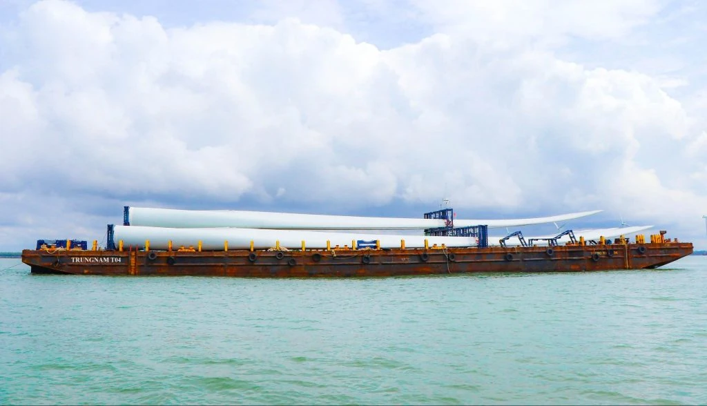 Quy định mới về vận tải hàng hóa siêu trường, siêu trọng đường thủy