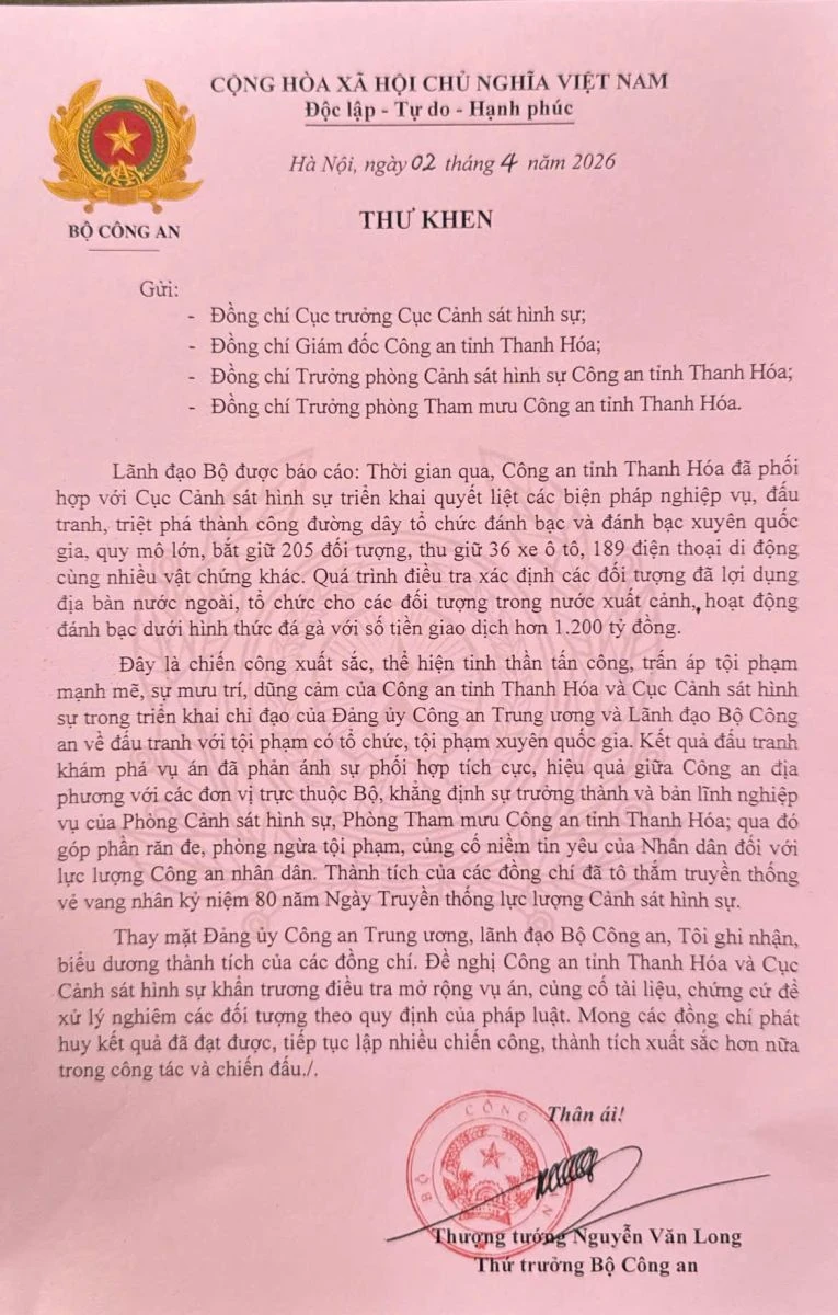 Biểu dương thành tích đặc biệt xuất sắc của Công an Thanh Hóa trong đấu tranh, triệt phá đường dây đánh bạc xuyên quốc gia