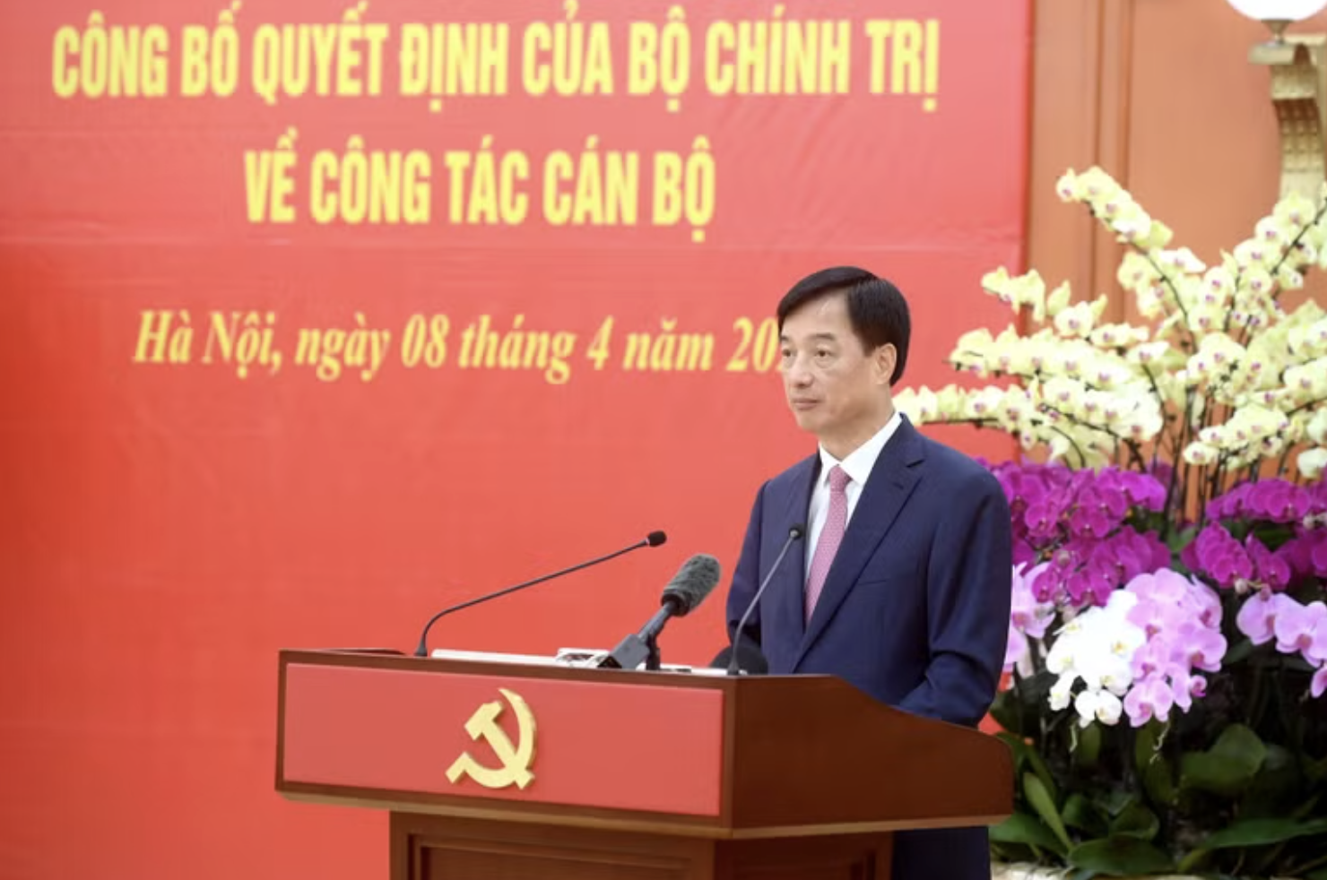 Trao các quyết định bổ nhiệm Trưởng Ban Tổ chức Trung ương, Chánh Văn phòng Trung ương Đảng