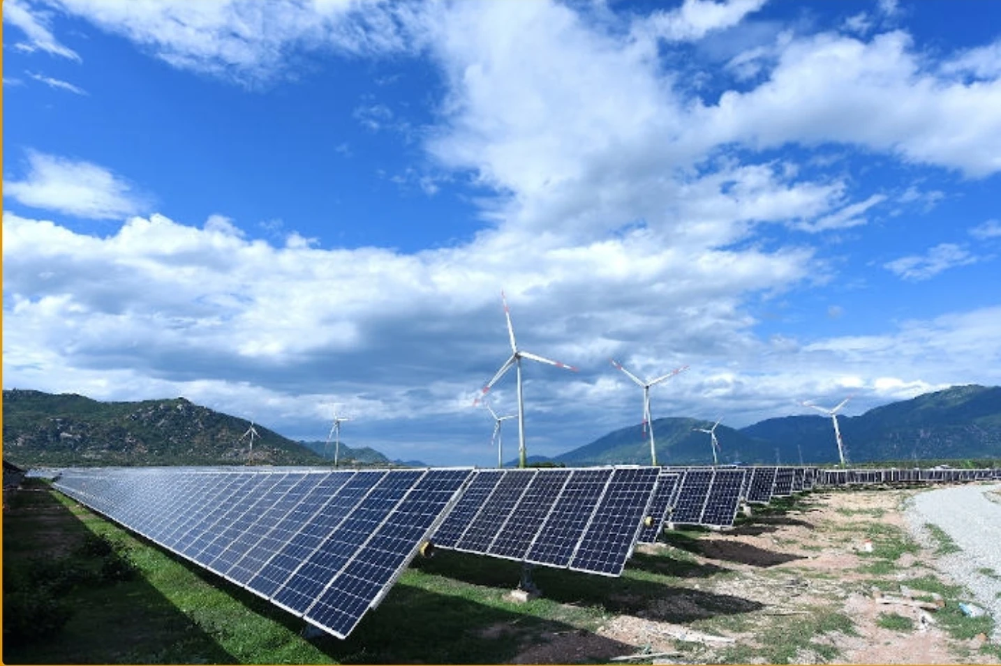 Thanh Hóa phấn đấu đến năm 2030 đạt mức tiết kiệm năng lượng tối thiểu từ 8-10%