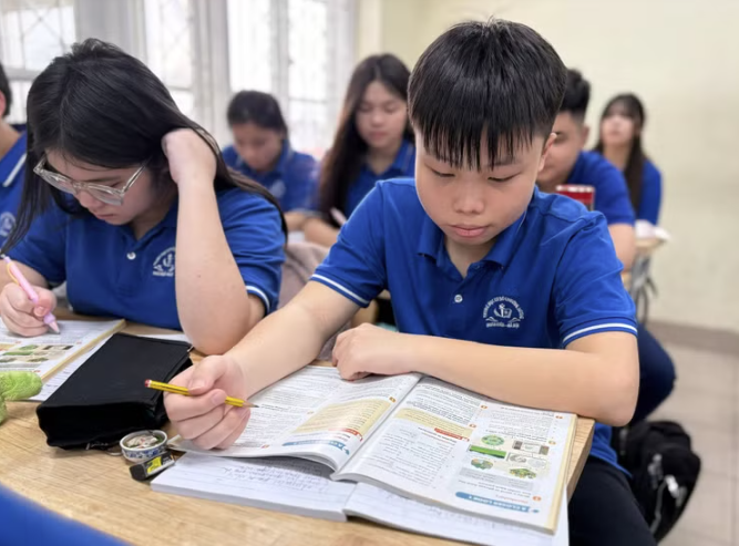 Bộ Giáo dục và Đào tạo “nới” quy định về dạy thêm, học thêm