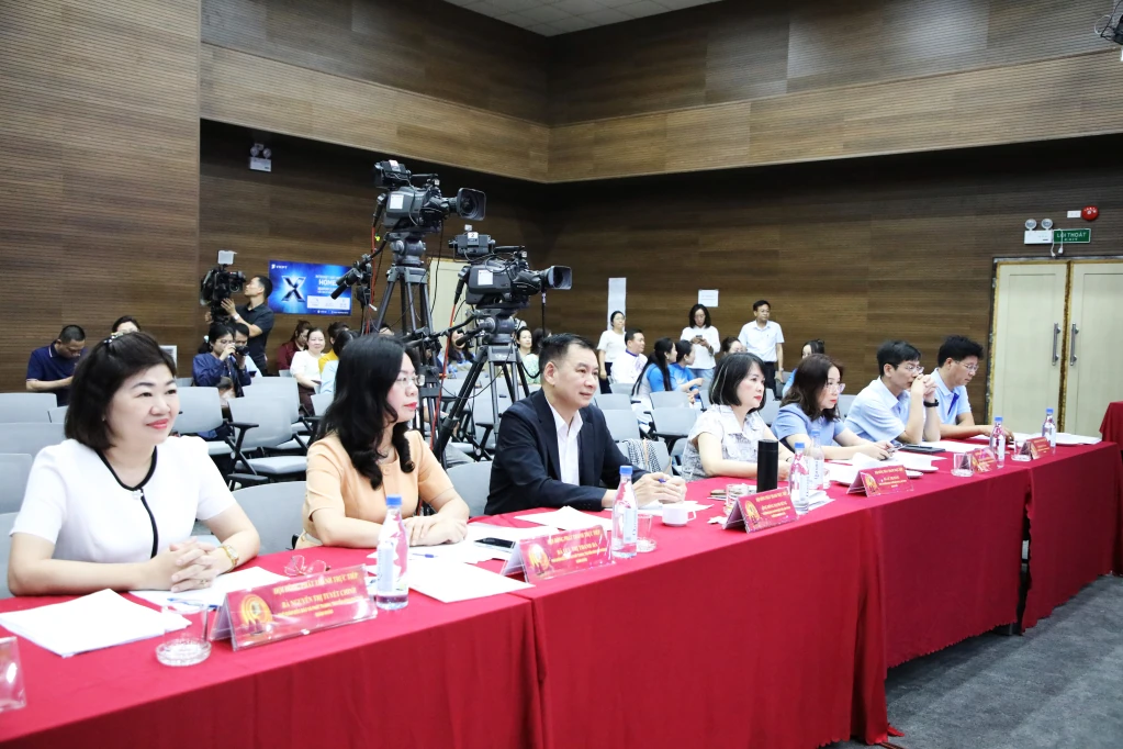 Khép lại phần thi phát thanh trực tiếp: Đậm dấu ấn chuyên nghiệp và sáng tạo