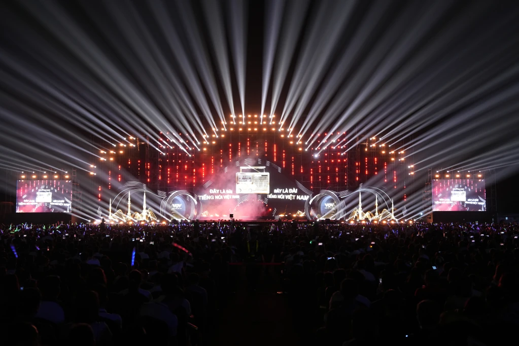 “Thanh âm kỷ nguyên mới” vang trên Đất mỏ anh hùng