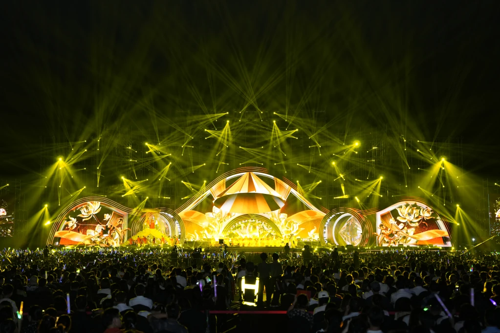 “Thanh âm kỷ nguyên mới” vang trên Đất mỏ anh hùng