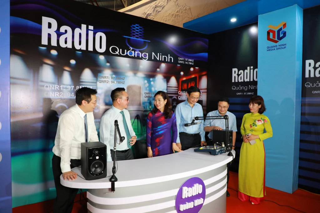 Khai mạc không gian trưng bày tư liệu, hiện vật “Phát thanh vì Việt Nam hùng cường, thịnh vượng”