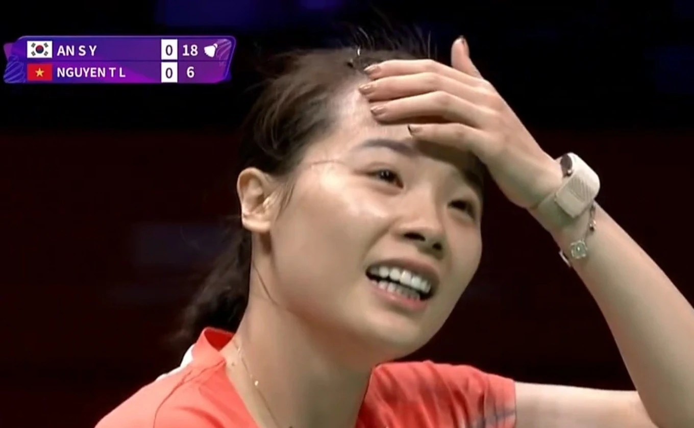 SLNA và Tây Ninh tiến thẳng vào Bán kết U15 Quốc gia 2026; Chicharito tái xuất World Cup 2026 với vai trò mới