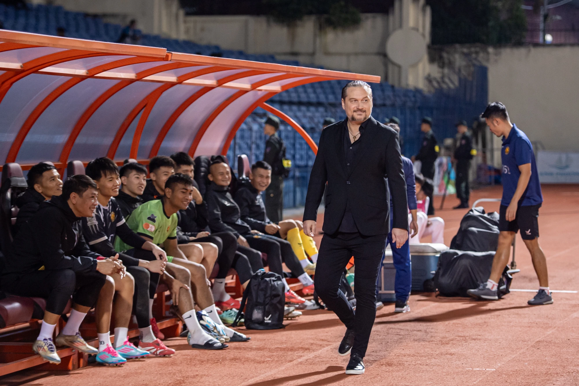 Thể Công Viettel - Đông Á Thanh Hóa: Màn tái ngộ giàu cảm xúc