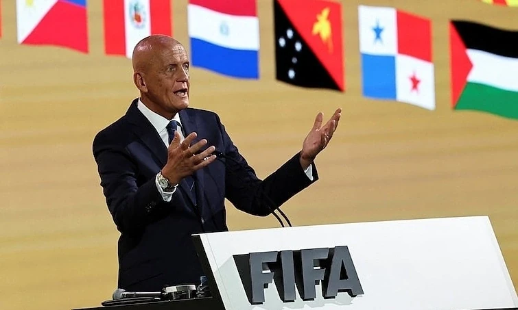 Tranh cãi thẻ đỏ của HLV Popov; Trọng tài Đông Nam Á vắng bóng tại World Cup 2026