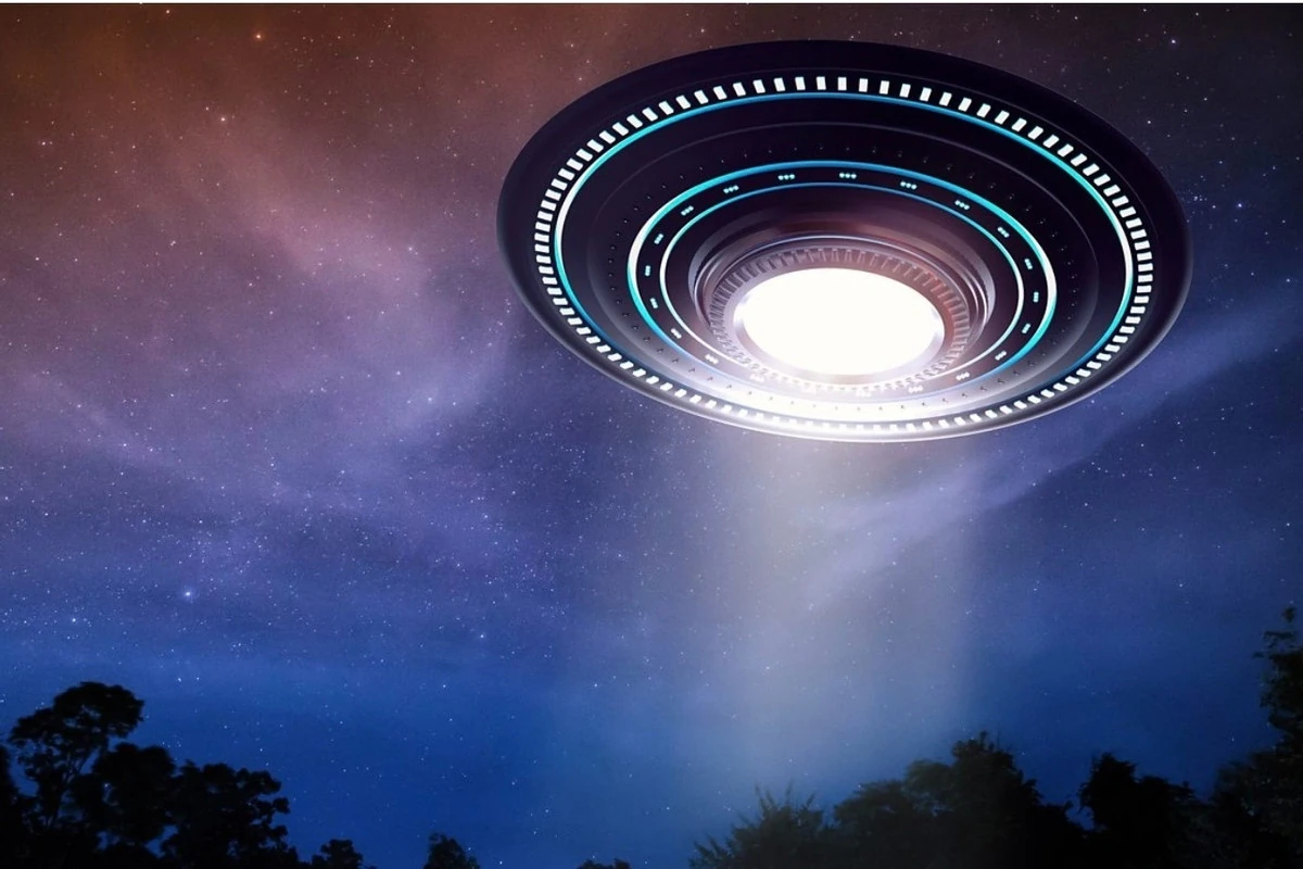 Tổng thống Trump: “Nhiều tài liệu thú vị” về UFO sẽ sớm được công bố